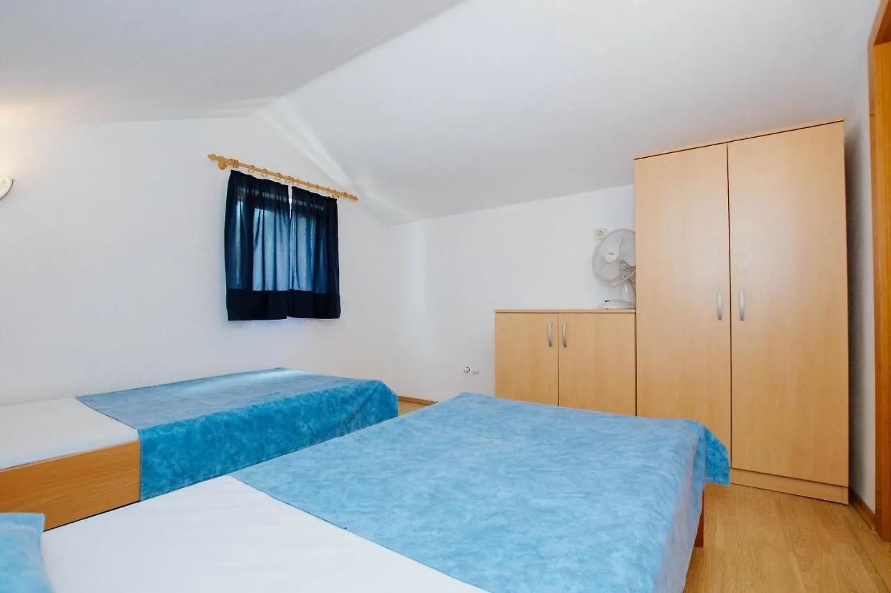 Gasthuis Apartmani Vrlika Trogir