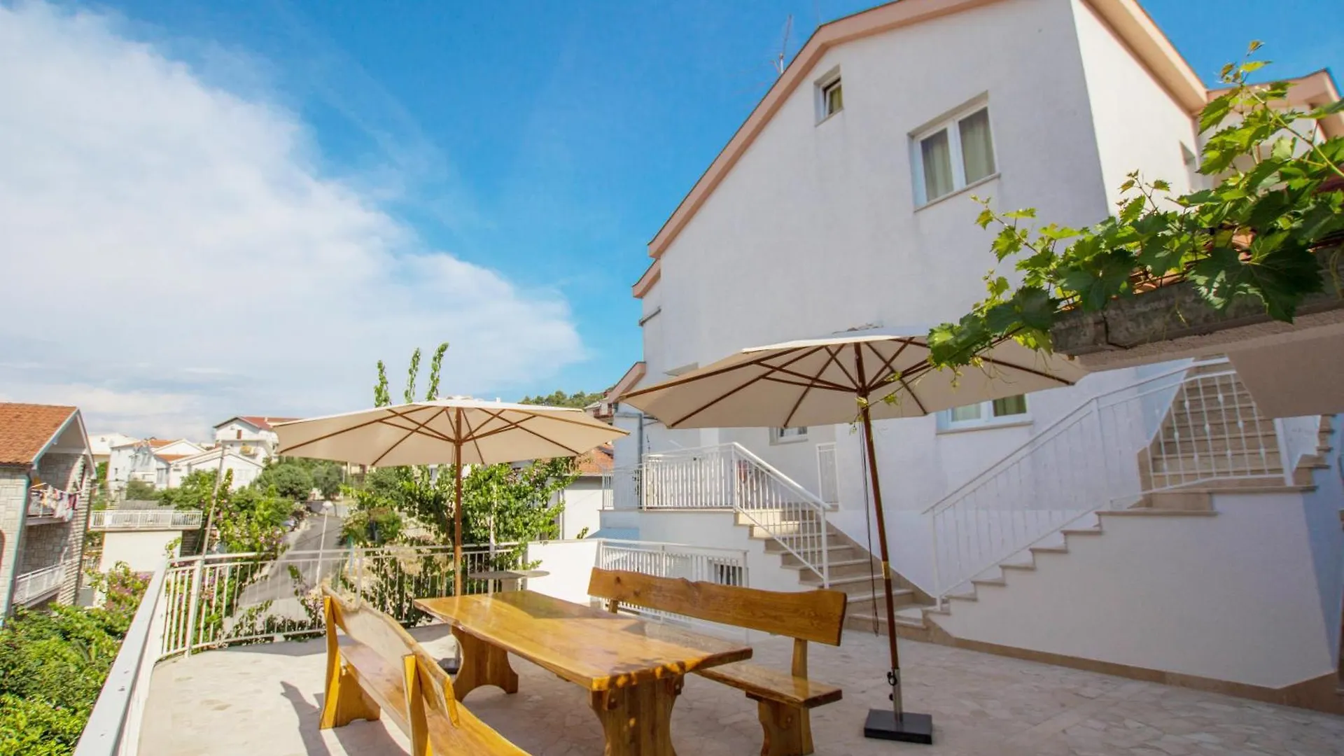 Apartmani Vrlika Trogir