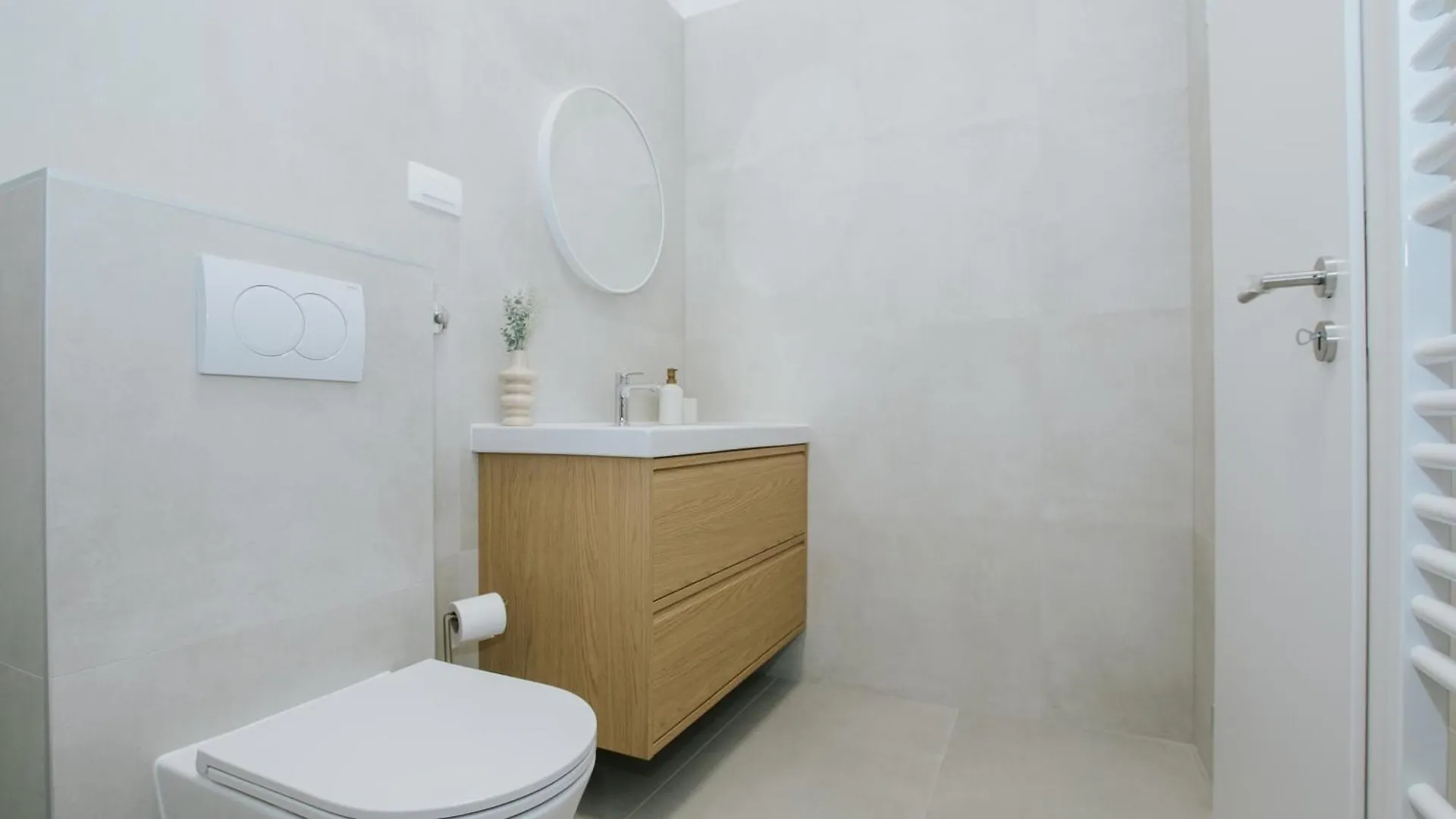 Apartmani Vrlika Trogir Kroatië